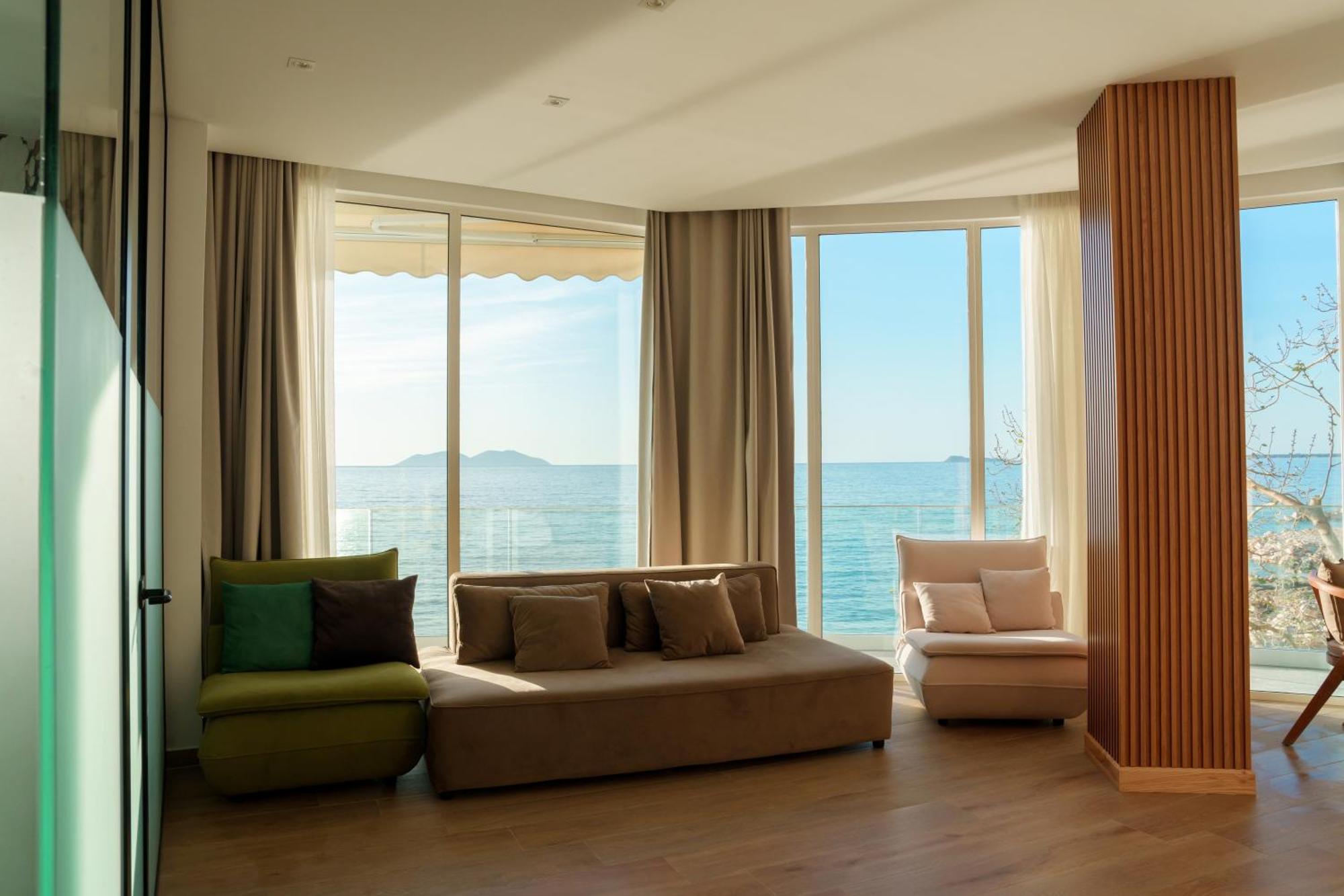 Hotel Nimfa Vlorë Exterior foto